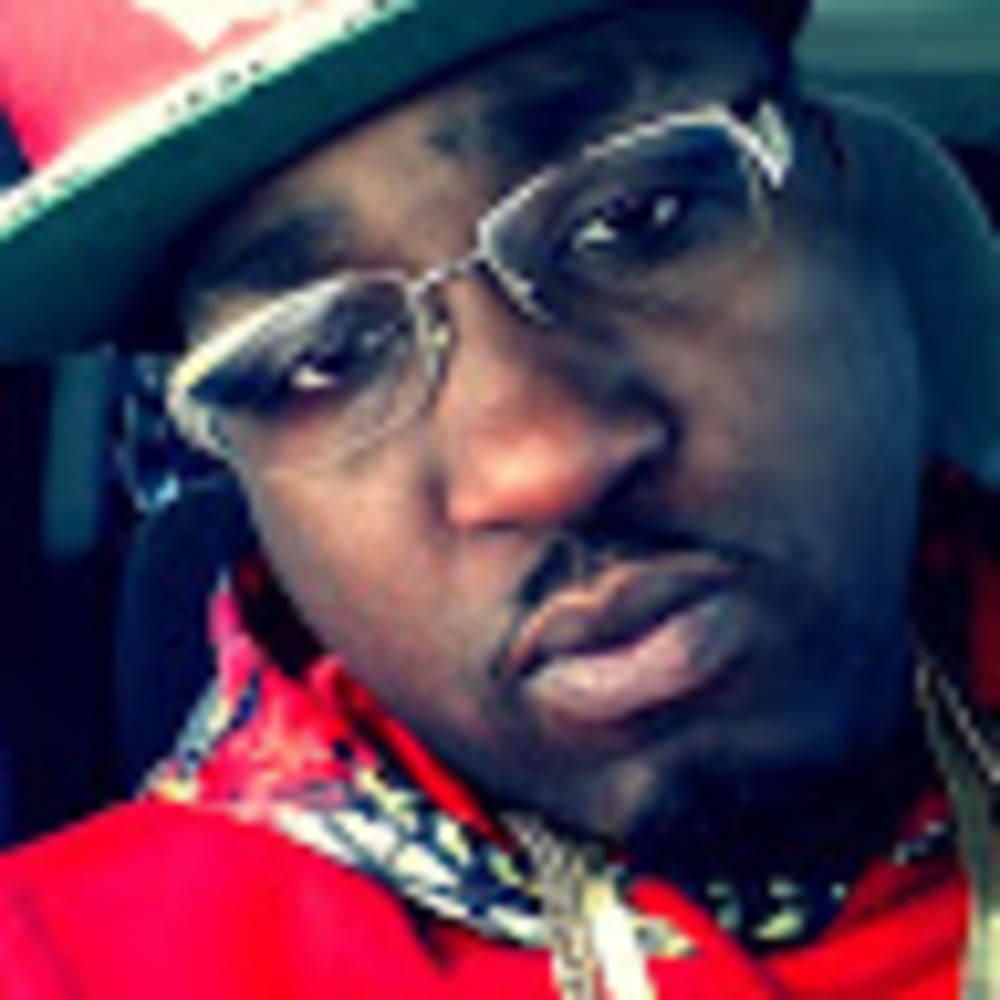 Meet your Posher, Kenneth